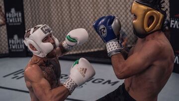 Conor McGregor, durante un entrenamiento para preparar su pelea ante Dustin Poirier en el UFC 257.