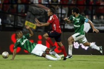 Medellín y Cali juegan un partido digno de dos equipos de primera