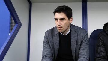 Iraola, antes del inicio del choque ante el Alcorcón