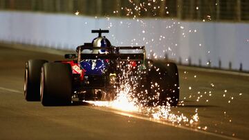 El Toro Rosso de Gasly, en Singapur.