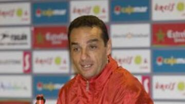 Oltra: "Este partido es una final para los dos equipos"