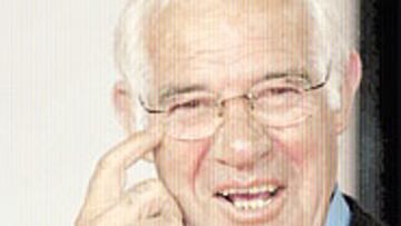 <b>SALVACIÓN. </B>"En caso de no coseguirla le diría al club que, quizás, es mejor que venga otro técnico