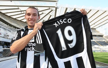 Otro español procedente del Deportivo de la Coruña que llegó a St. James Park. El delantero de Santa Ponça llegó en la temporada 2008/09 anotando un gol en cinco partidos. Debido al poco protagonismo se marchó cedido al Racing de Santander. Tras la cesión volvió al Newcastle disputando únicamente dos partidos más. 