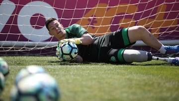 Follman se entrena un año después de la tragedia del
Chapecoense