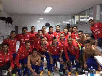 Vidal compartió esta imagen luego del triunfo ante Venezuela.