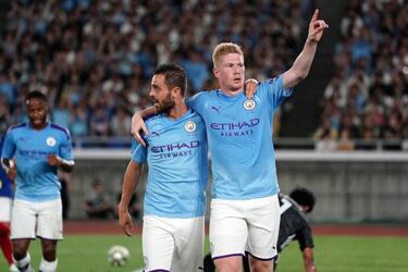 Manchester City: Guardiola hits back at Jürgen Klopp: "It's not true that we've spent £200M every window"