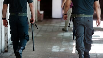 Denuncian fiesta dentro de la cárcel Santiago 1 con whisky, celulares y dinero en efectivo: no es una serie de Netflix