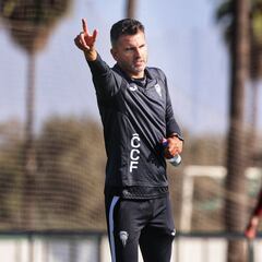 Ania: “El Castellón está sorprendiendo a muchos en la categoría, pero nosotros le conocemos”