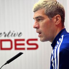 Manu García tira de galones: “Es importante encontrar una regularidad en el rendimiento”