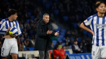 Sergio Francisco anima su equipo en un partido de la Real Sociedad de esta temporada.