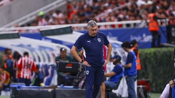 Domenec Torrent head coach of Monterrey during the 17th round match between Guadalajara and Monterrey as part of the Liga BBVA MX, Torneo Apertura 2025 at Akron Stadium, on November 08, 2025 in Guadalajara, Jalisco, Mexico.