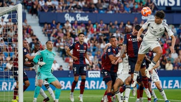 16/05/25 PARTIDO SEGUNDA DIVISION
LEVANTE - ALBACETE
ANDRES FERNANDEZ JAVI VILLAR