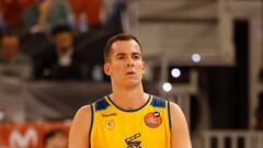 Miquel Salvó renueva con el Gran Canaria estando lesionado