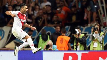 Falcao celebra una anotación en la Ligue 1