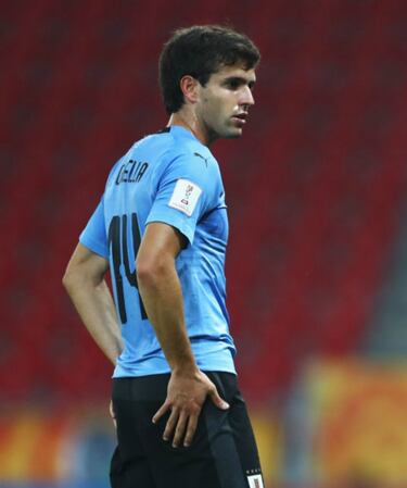 Ginella se unió a LAFC como una gran esperanza en el medio campo del equipo de Bob Bradley y se esperan grandes cosas del juvenil uruguayo, quien llegó al equipo angelino para unirse a sus compatriotas Diego Rossi y Bryan Rodríguez.