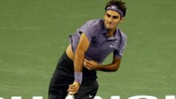 Federer aplasta a Soderling y Mónaco se hace un hueco entre los grandes