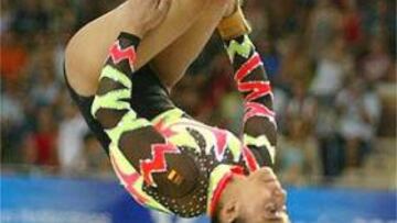 <b>PLATA DE GENER.</b> La gimnasia española está feliz en Almería por el éxito de Tania Gener.