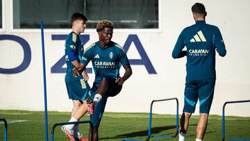 21/10/25
ENTRENAMIENTO
REAL ZARAGOZA Paul Akouokou