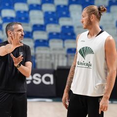 El Unicaja, preparado ante la posible marcha de Osetkowski