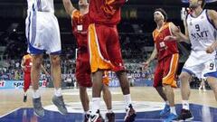 Fischer derriba con sus tapones al Lottomatica