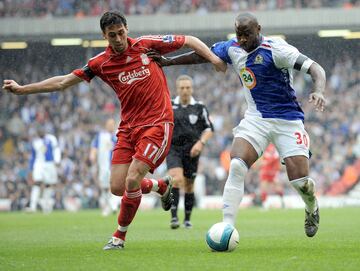 Canterano del Real Madrid, tres meses en el Deportivo de La Coruña le valieron para que Benítez se lo llevase con él a Anfield. En verano de 2009 volvió al Real Madrid donde jugó 7 temporadas. 