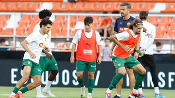 André Almeida y Fran Pérez vuelven a la convocatoria