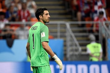 El arquero canalero también había dicho antes de la Copa del Mundo que se iba a retirar en cuanto terminara.