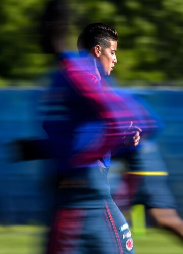 James Rodríguez uno de los protagonistas en la práctica, el '10' se ve bien, corriendo y listo para enfrentar a Japón 