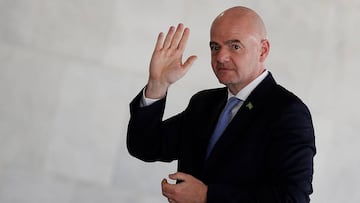 Infantino pide a las federaciones que adopten "sanciones severas"
contra el racismo