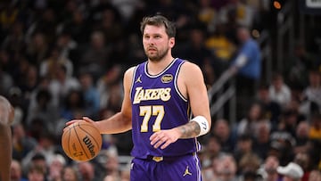 Luka Doncic, base de Los Angeles Lakers, ante Indiana Pacers.