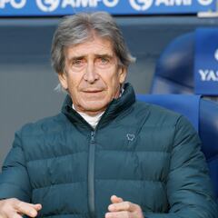 A Pellegrini le preguntan por una crisis en el Betis, la oferta de Arabia, y así responde