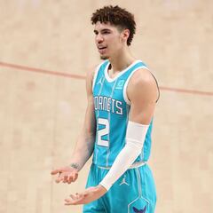 Michael Jordan bendice a LaMelo: "Ha superado las expectativas"