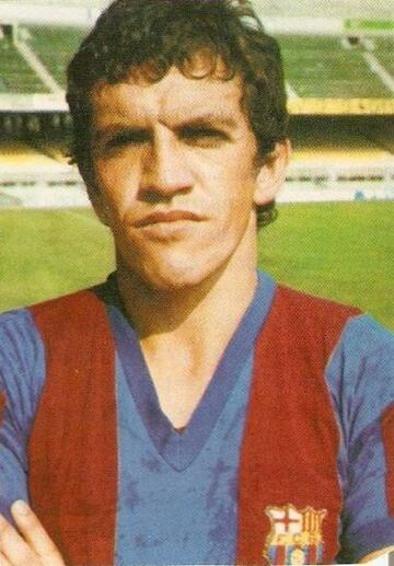 El argentino jugó en el Barcelona desde 1977 hasta 1982 y en el Mallorca entre 1982 y 1984.