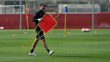 Vicente Moreno: "Víctor lo ha hecho muy bien en su debut"