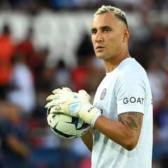 Napoli no llegó a un acuerdo con PSG para fichar a Keylor Navas