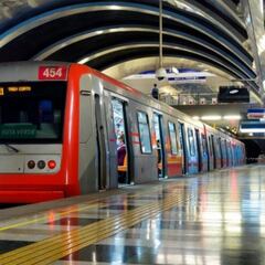 Si necesitas trabajo, Metro de Santiago abrió nuevas ofertas laborales: estos son los sueldos y requisitos para postular