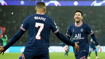 Lionel Messi of Paris Saint-Germain celebrates scoring his side's third goal with Kylian Mbappe during the UEFA Champions League, Group A football match between Paris Saint-Germain and Club Brugge on December 7, 2021 at Parc des Princes stadium in Pa