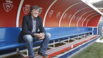 El técnico de Osasuna vuelve tras sufrir una angina de pecho