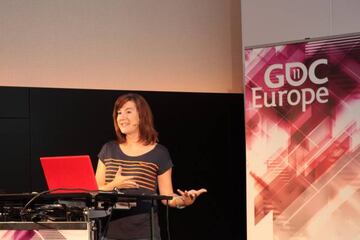 Kellee Santiago, durante la Game Developers Conference Europe en 2011