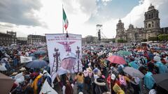 Así fue la marcha de AMLO en el Zócalo: asistentes y cuántas personas se concentraron | Foto de Hector Vivas/Getty Images
