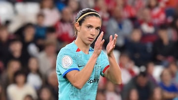 Aitana durante el partido en San Mamés.