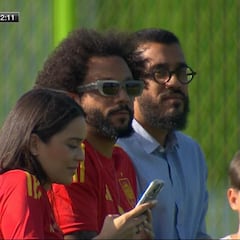 Enzo Alves se luce con España ante los ojos de su padre Marcelo