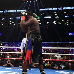 Wilder asustó ante Stiverne: tiró un golpe cada 4,5 segundos