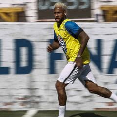 Neymar y sus ventajas por jugar en la calle y en la playa