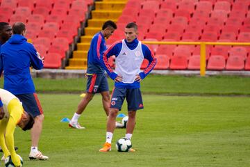 Colombia entrenó con 22 jugadores, Cristian Borja fue la única ausencia por una faringoamigdalitis.