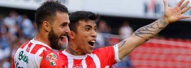 La relación del Necaxa con futbolistas chilenos tiene más de 25 años