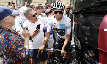 Caleb Ewan se llevó la victoria de la etapa 16 del Tour de Francia. El colombiano Rigoberto Urán subió un puesto en la clasificación general. 