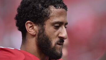 Colin Kaepernick ha causado un incendio con sus declaraciones en relación con la bandera durante la pretemporada.