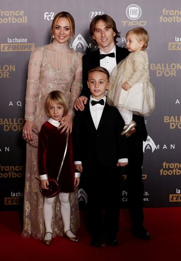 Luka Modric con su familia.