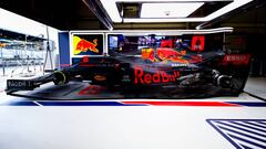 NUERBURG, GERMANY - OCTOBER 11: The car of Alexander Albon of Thailand and Red Bull Racing is pictured in the garage before the F1 Eifel Grand Prix at Nuerburgring on October 11, 2020 in Nuerburg, Germany. (Photo by Mark Thompson/Getty Images)